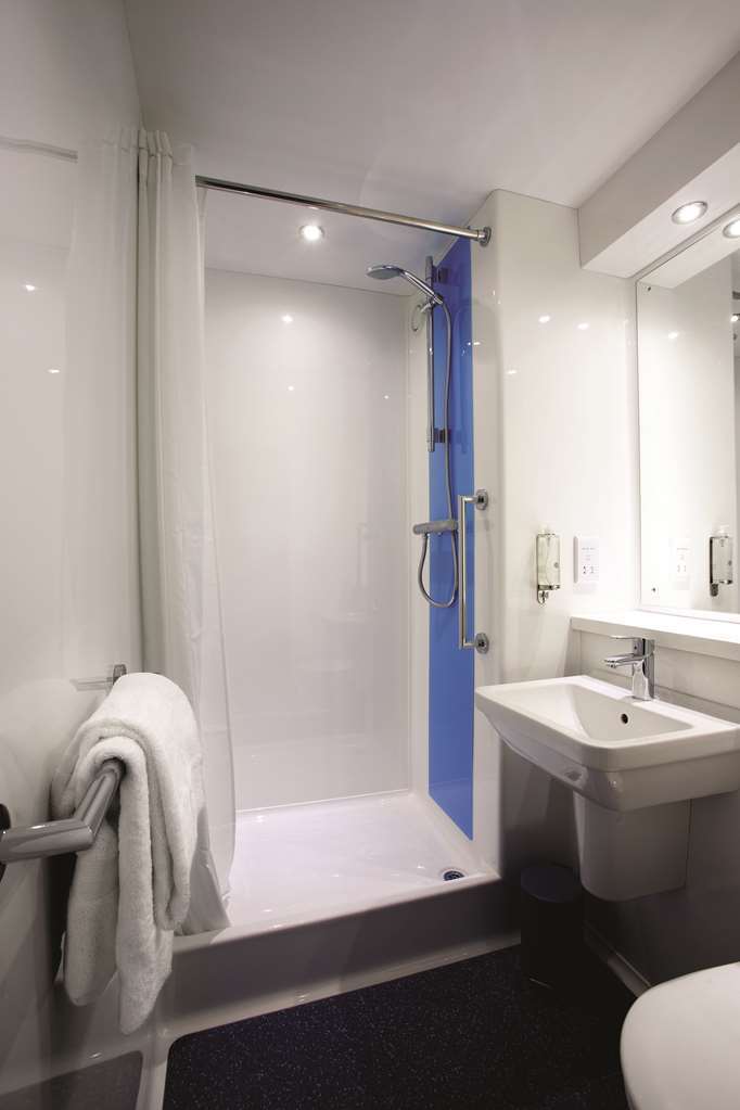 Travelodge York Hull Road Szoba fotó