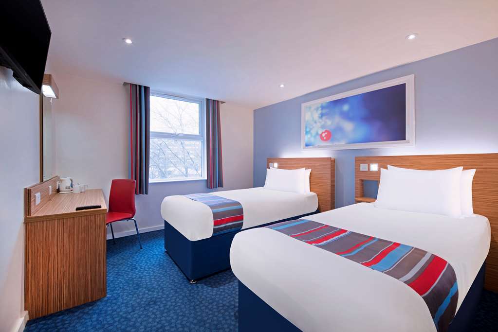 Travelodge York Hull Road Szoba fotó
